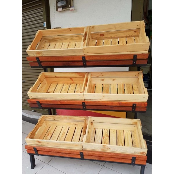 FRUITS STAND with 6 WOODEN PALLET BOX